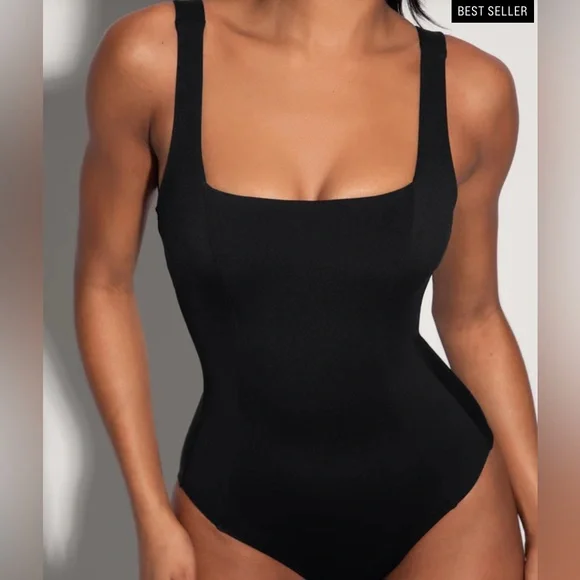 TA3 size M Squarey Black Swimsuit - Picture 4 of 12